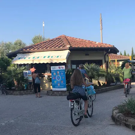Zona Rosa 5 Mit Klimaanlage Und Wlan Chalet Viareggio